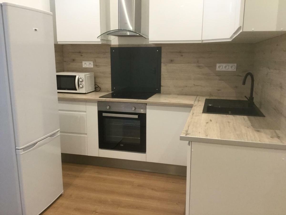 3 Chambres En Lit Double, 6 Personnes, Dans Appartement Entierement Renove, 70 M2 , Wifi,Climatisation, Tres Calme , Tout Equipe,Lit Bebe Clermont-Ferrand Bagian luar foto